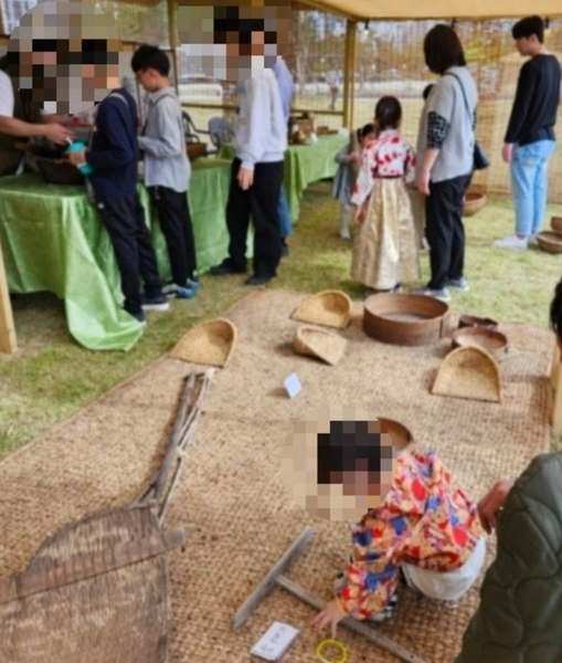 농경체험 참여 장면 사진 3