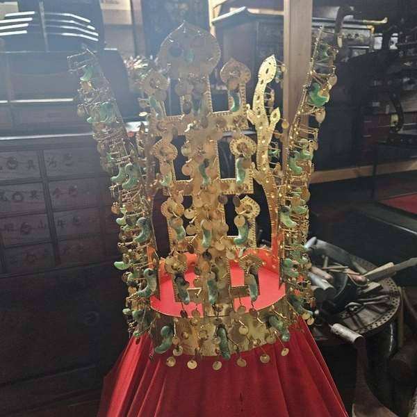 금관 대여 대표사진