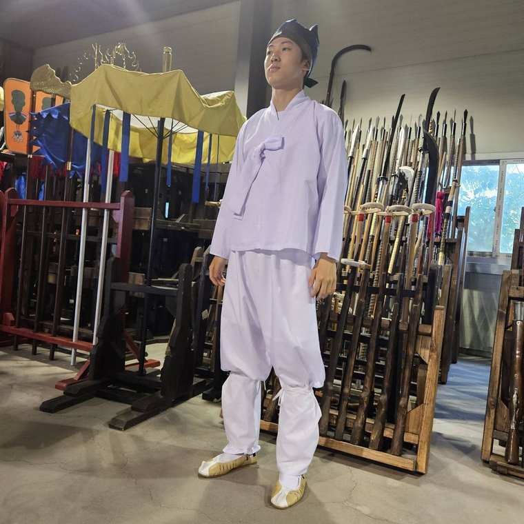 민복 대여 새 촬영 사진 3