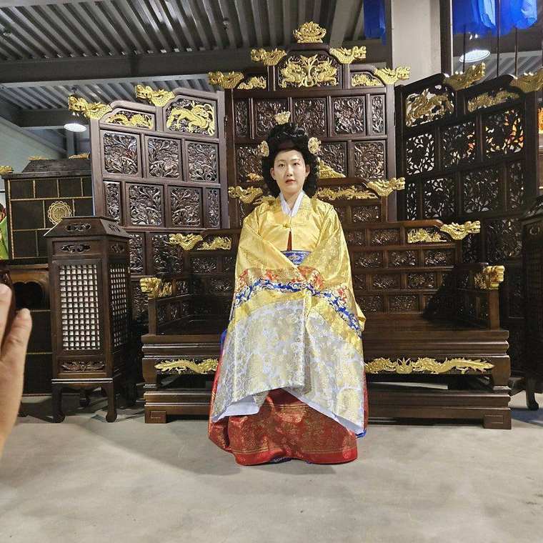 왕비의상 대여 상세 사진 8